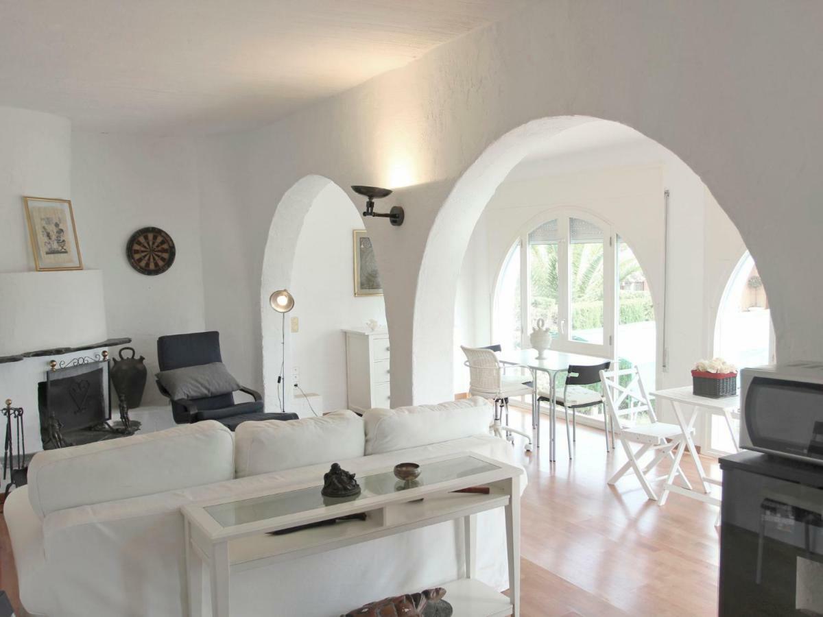 Villa Mariona L'Ampolla Esterno foto